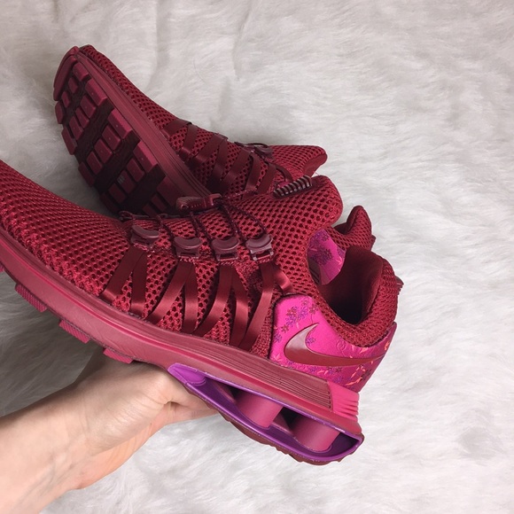 nike shox gravity red crush